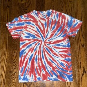 Simply southern red, white and blue tie dye T-shirt size Adult small & large EUC